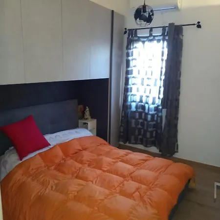 Dragona 15 Min Fco 10 Min Ostia Holiday home *