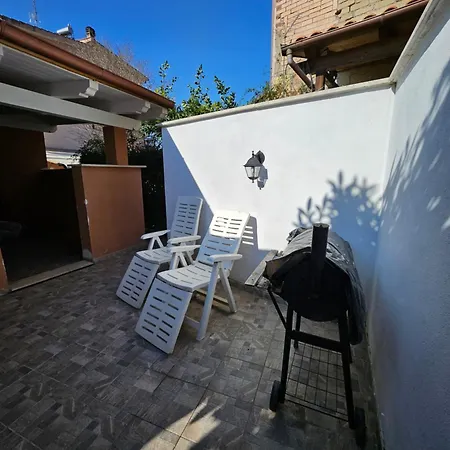 Holiday home Dragona 15 Min Fco 10 Min Ostia Acilia